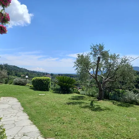 Il Colle Della Brina 招待所